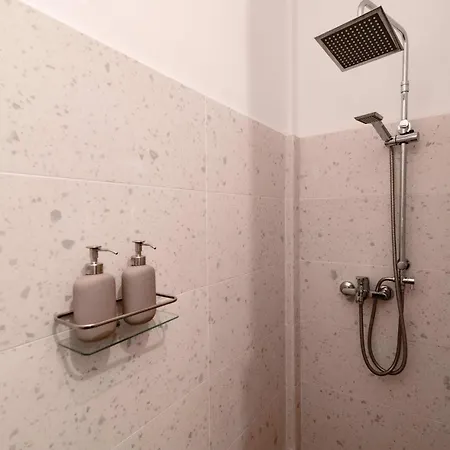 Apartament Exarchia Artistic Getaway For Groups *