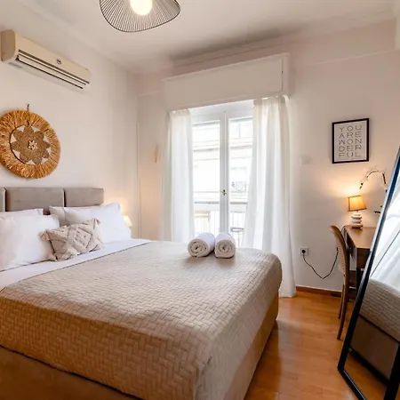 Apartament Exarchia Artistic Getaway For Groups
